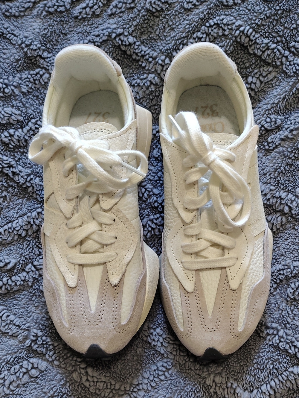 New Balance White and Cream Sneakers